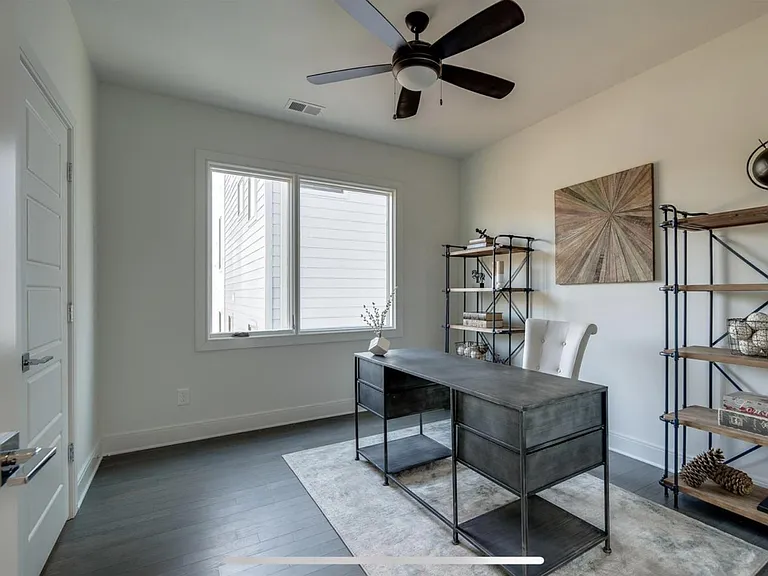1011B Southside Ave — Photo 21