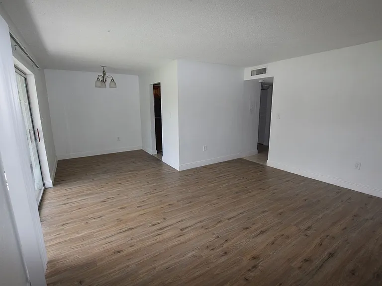 4703 S Texas Ave #A — Photo 13