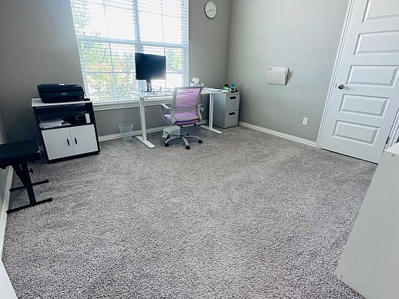 5th image of 4404 SW Eggersway Pl