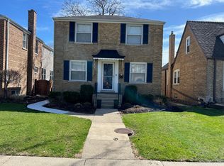 241 N Lincoln Ave, Park Ridge, IL 60068