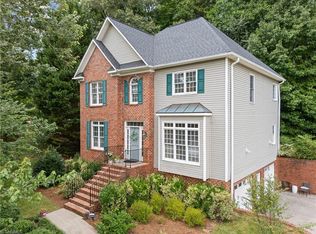 4340 Chadwyck Dr, Winston Salem, NC 27106