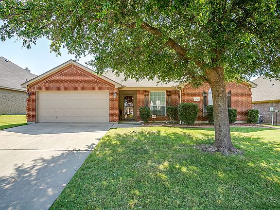 2nd image of 1134 Grove Ct