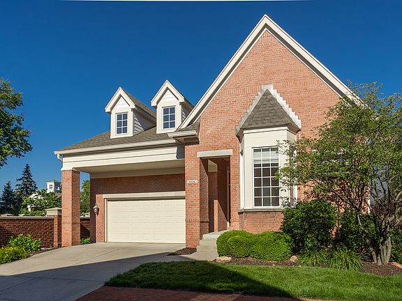 3rd image of 8124 Gwinnett Pl