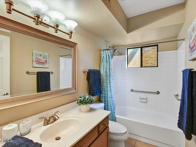 9630 W Tonto Ln — Photo 13