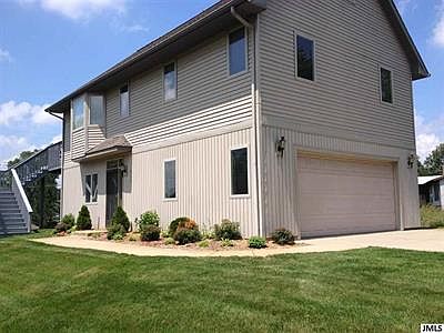 2nd image of 100 Boyce Dr