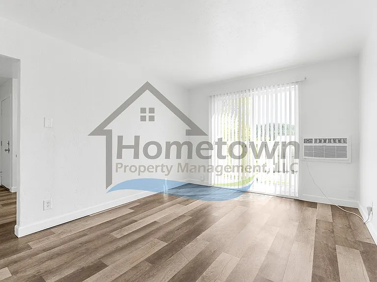 510 N 4th St — Photo 10