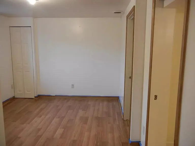 112 Gray Mount Dr — Photo 9