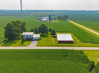 1093 2300th Ave, Chestnut, IL 62518