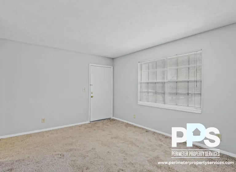 115 Burke St SE #C0115-L — Photo 8