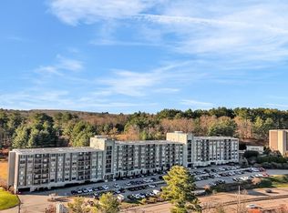 1500 Worcester Rd APT 221, Framingham, MA 01702