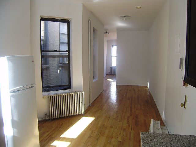 1st image of 180 E 101st St APT 14