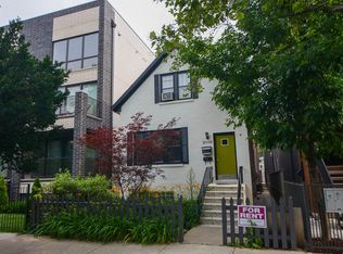 2446 W Thomas St #F3, Chicago, IL 60622