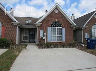 207 Rocky Ridge Dr, Helena, AL 35080