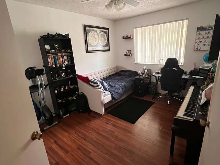 460 S Park Rd #6304 — Photo 15