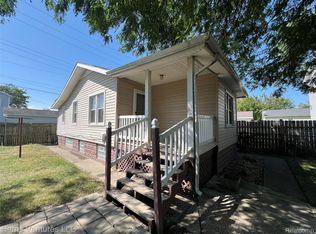 4109 Lakepointe St, Detroit, MI 48224