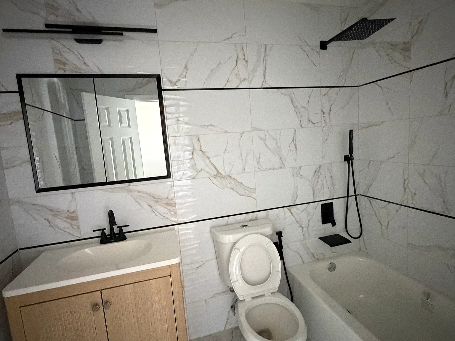 3 bed, $3,700 — Photo 3