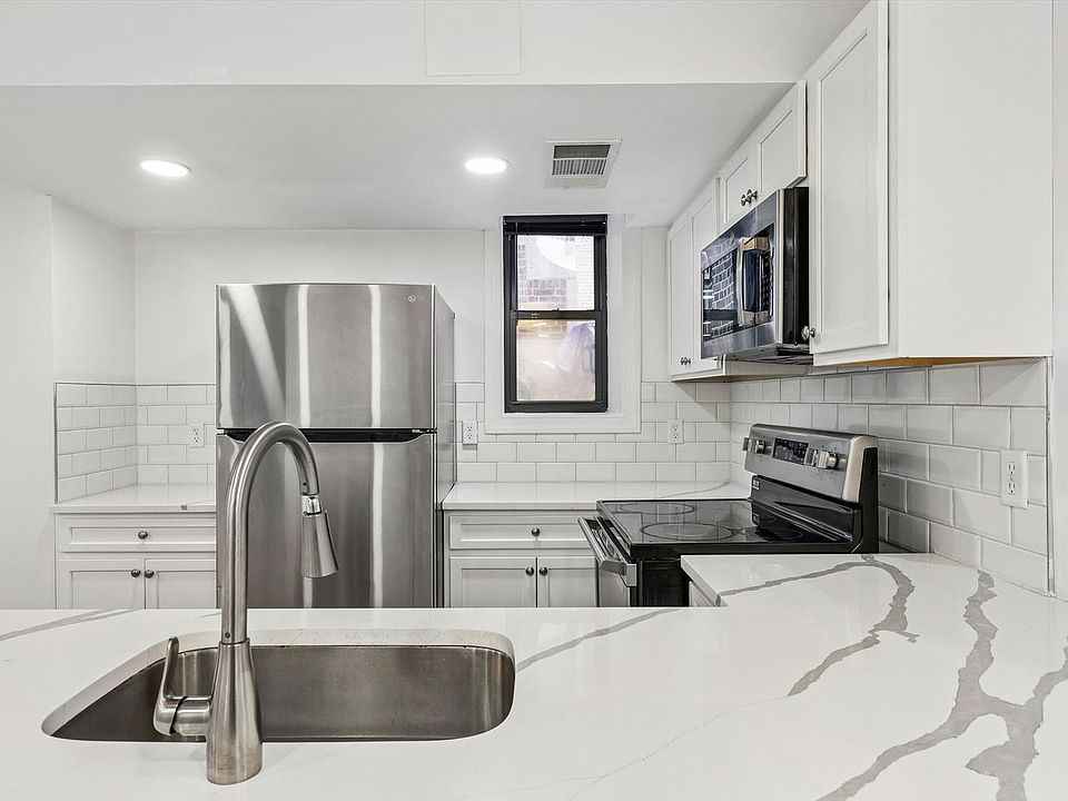 1st image of 204 Church St APT D
