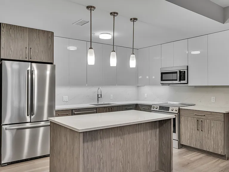 771 Harrison Ave #305 — Photo 7