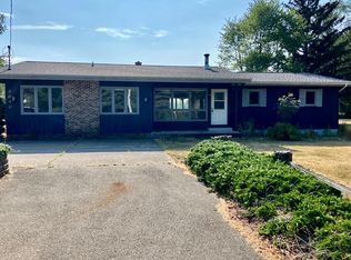 4640 43rd St, Holland, MI 49423