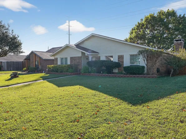 1512 Culberson Dr, Mesquite, TX 75150