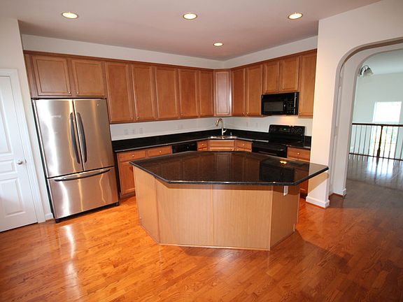 NEW granite counters!