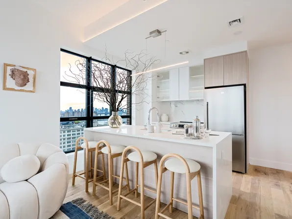 69 Adams Street image 1 of 21