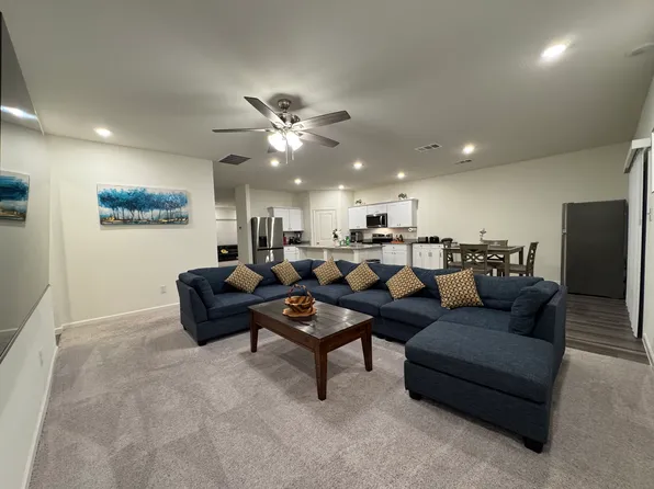 17 Cherryridge Dr, Fort Worth, TX 76134
