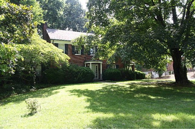 1st image of 807 Parkview Ave