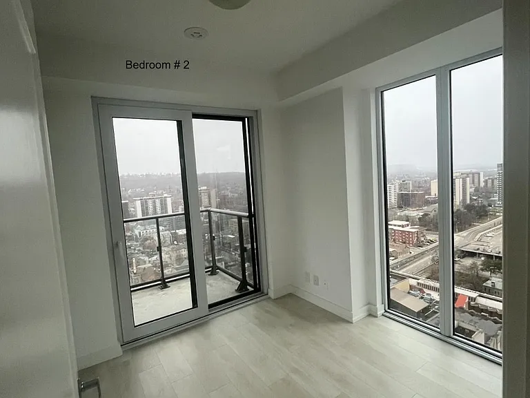 75 James St S #2414 — Photo 6