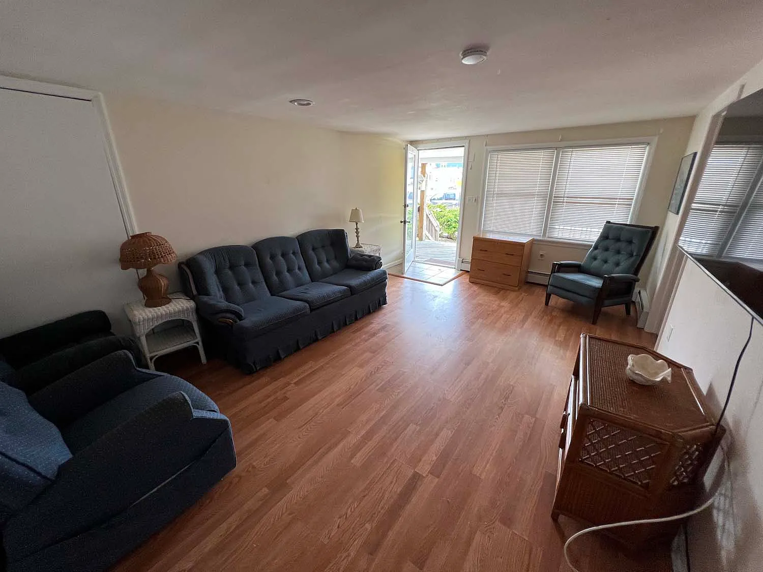 2 bed, $1,200 — Photo 4