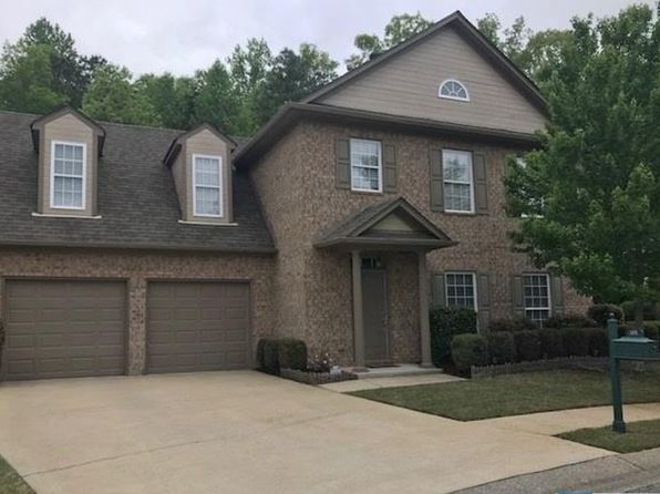 105 Blackstone Ct
