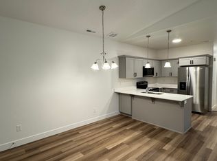 4876 S Olive Ave #C302, Mapleton, UT 84664