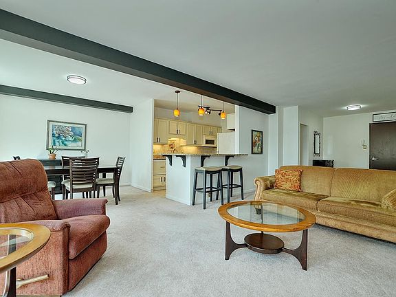 3rd image of 320 Fort Duquesne Blvd APT 16A