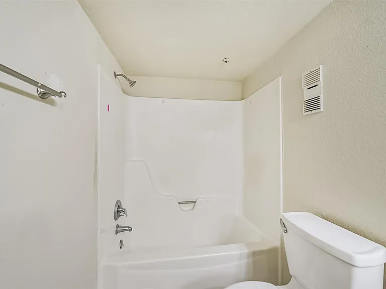 5917 Fairdale Ln #10 — Photo 8