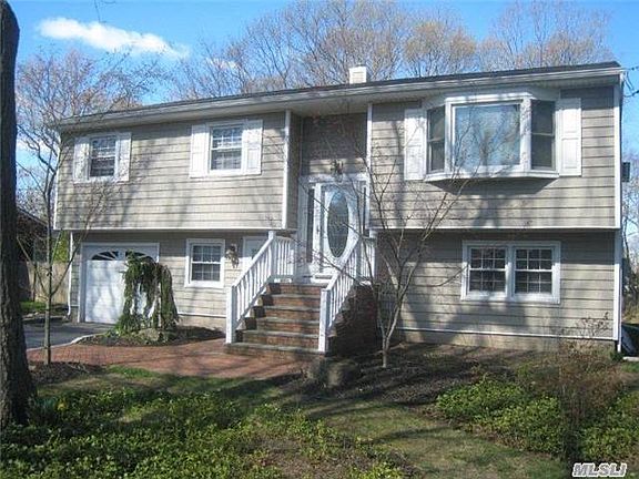 2nd image of 48 Sheppard Ln