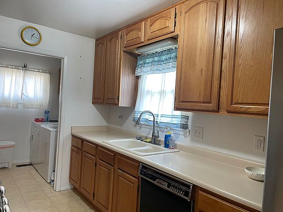 4th image of 88 Lejano Dr