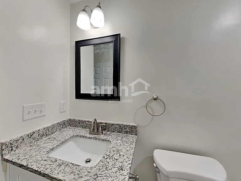 139 Pin Oak Ct — Photo 16