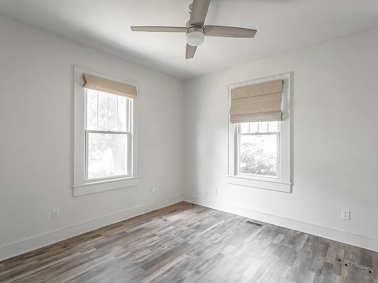 1300 Riverview Rd — Photo 14
