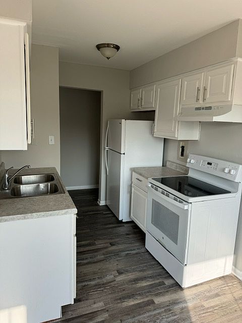 1st image of 737 Grant Ave APT 2D