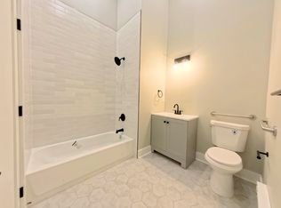 22 North King Street, Gloucester City, NJ 08030