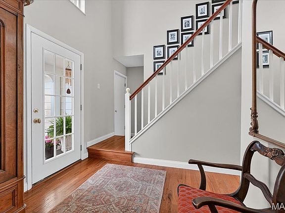 2nd image of 828 Carman Woods Dr