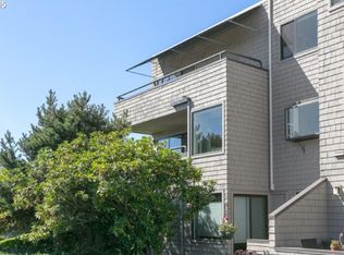 5858 SW Riveridge Ln APT 23, Portland, OR 97239