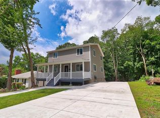 6 Maywood St, Waterbury, CT 06704