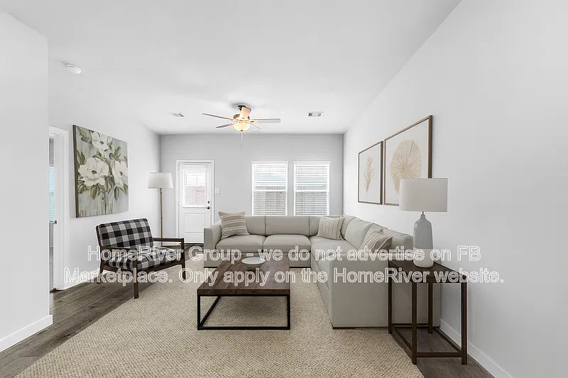 3 bed, 2.0 bath, 1288 sqft, $1,850 — Photo 2