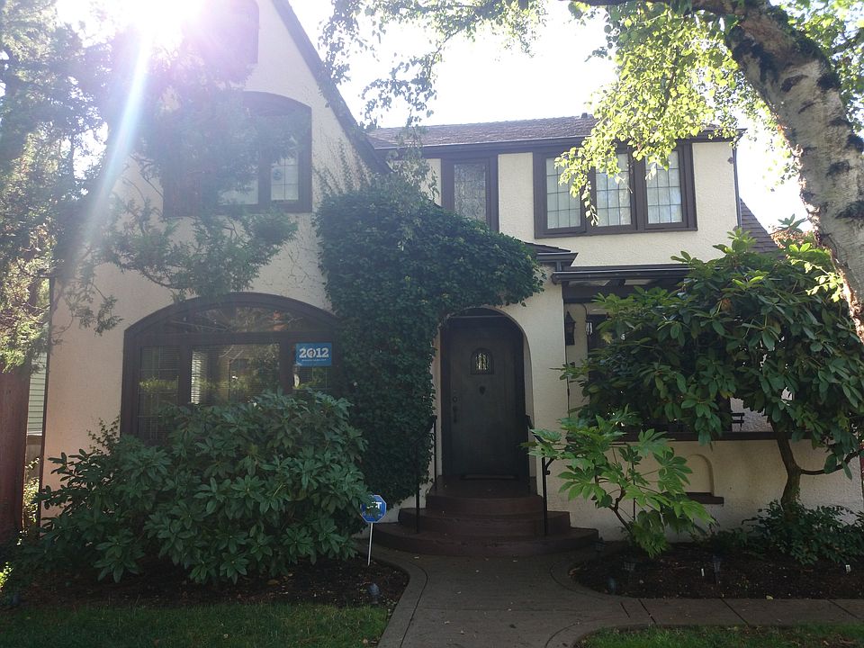 2nd image of 6017 31st Ave NE