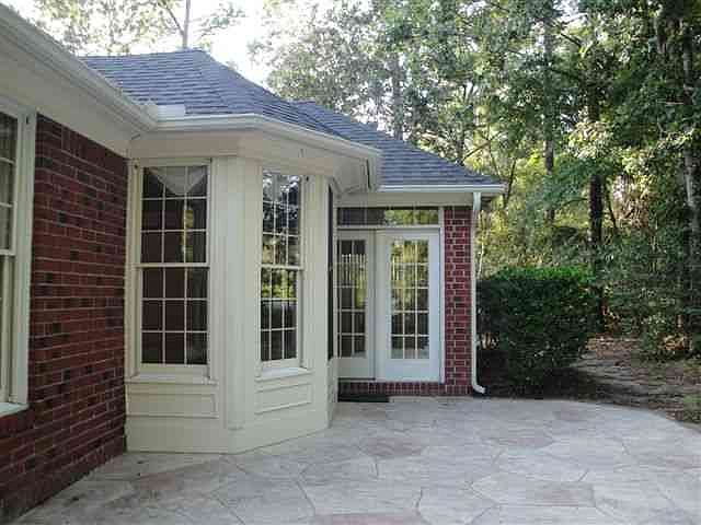 2nd image of 4085 River Hills Dr