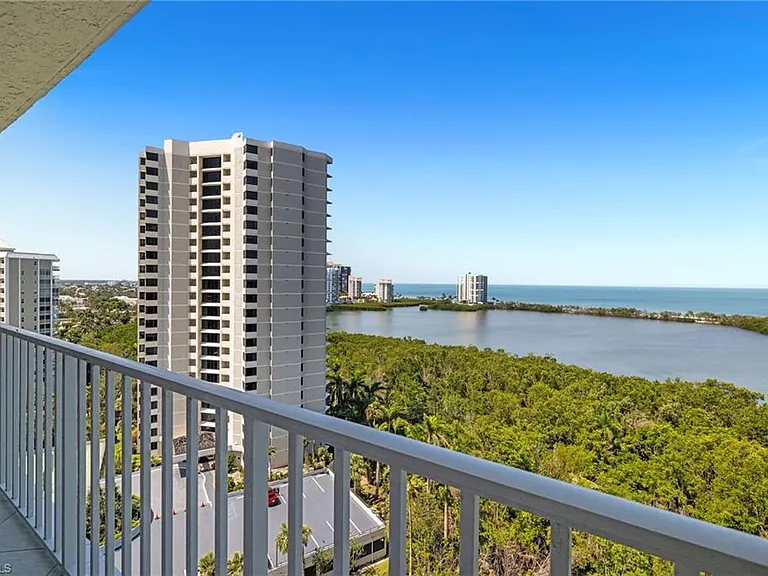 5550 Heron Point Dr #1404 — Photo 26