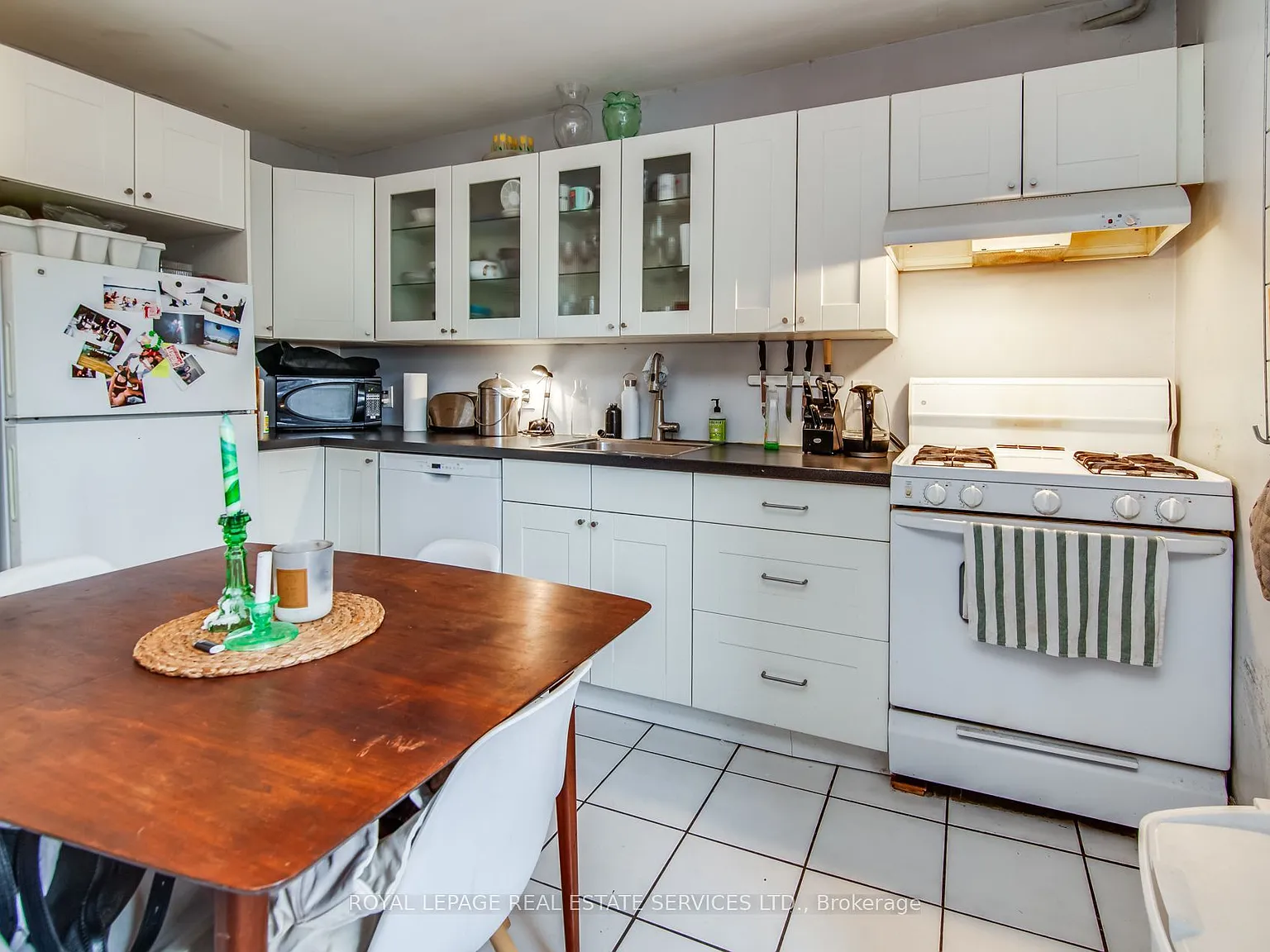 2 bed, $2,850 — Photo 4