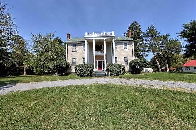 1st image of 151 Closeburn Manor Dr
