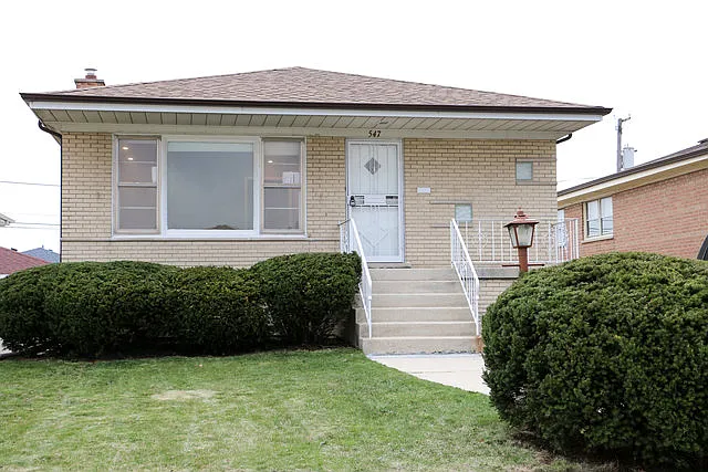 547 Marquette Ave photo 1